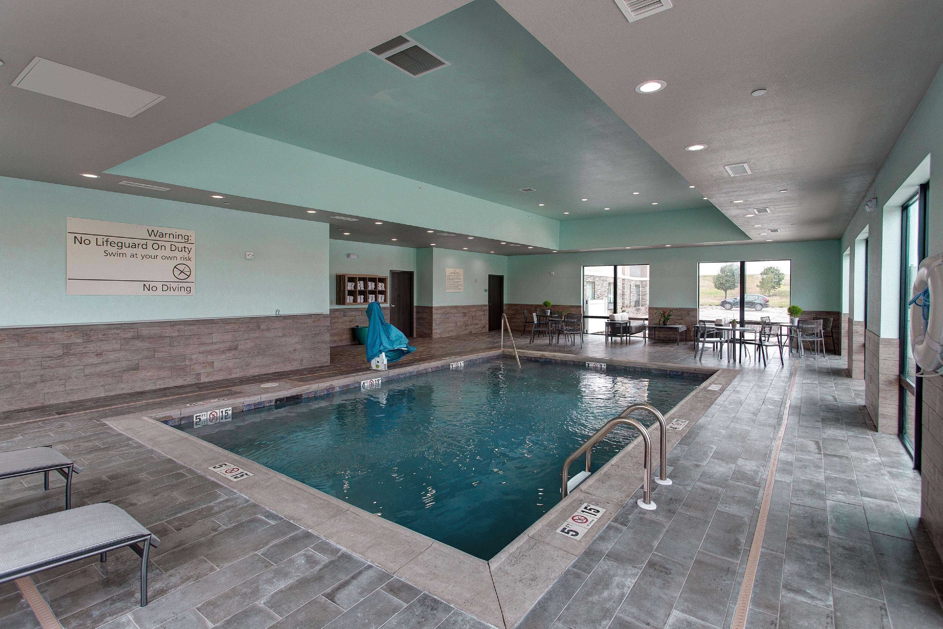 Hampton Inn & Suites-Wichita/Airport, Ks Kültér fotó